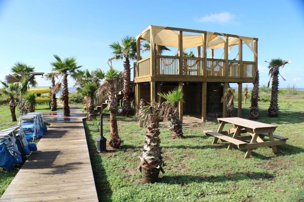 Boardwalk Resort - Crystal Beach Bolivar Peninsula Exterior photo