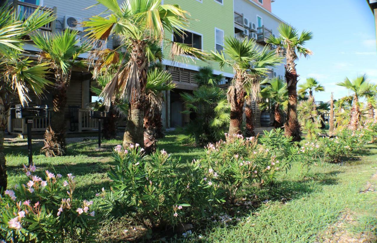 Boardwalk Resort - Crystal Beach Bolivar Peninsula Exterior photo