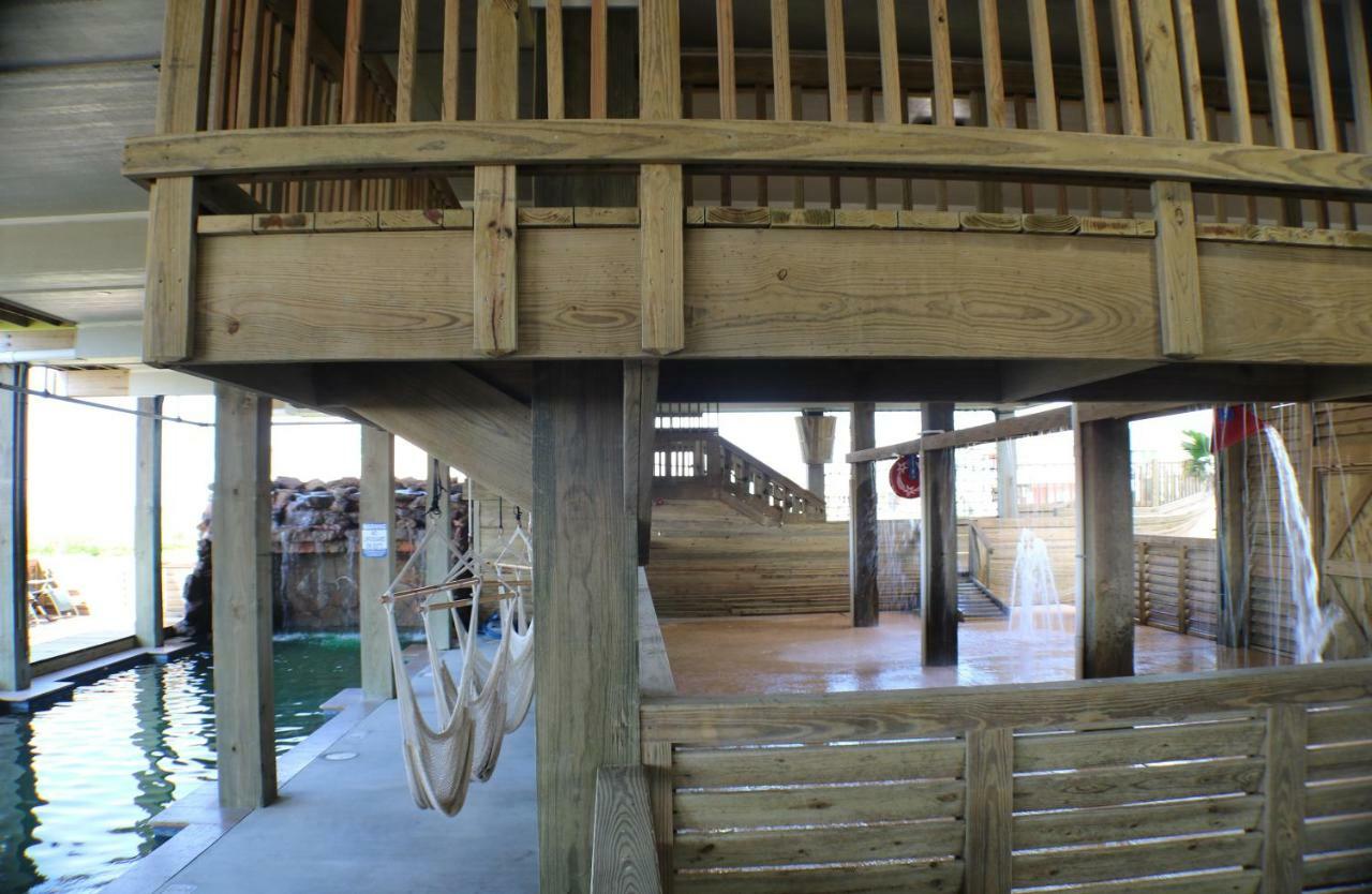 Boardwalk Resort - Crystal Beach Bolivar Peninsula Exterior photo